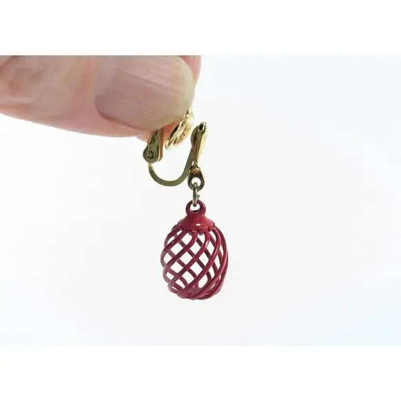 Vintage CROWN TRIFARI  Earrings Red enamel CAGE - dangle drop clip on Retro - Picture 2 of 6